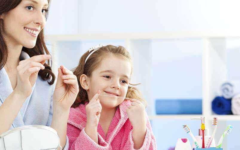 Mother and child dental hygiene